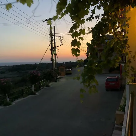 Διαμέρισμα Veranda Mk *
